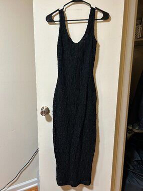 UP Front -- y2k, black lace maxi bodycon dress, low back, slit on back of dress